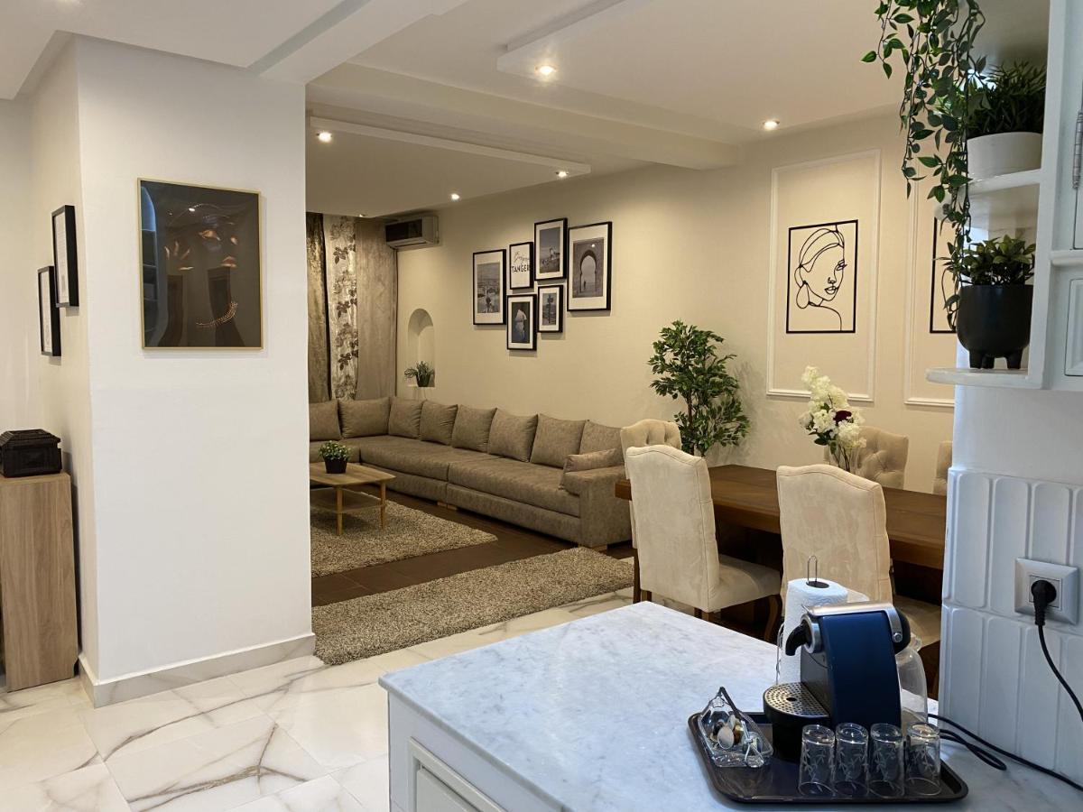 Appartement Moderne Et Spacieux Au Coeur De Tanger Bagian luar foto
